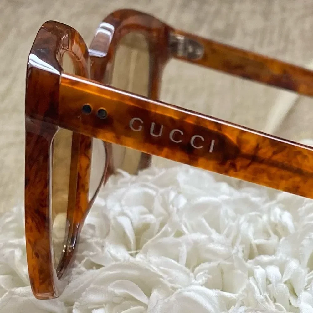 Gucci Brown Havana Rectangular/Square Sunglasses. EUC! Complete Set